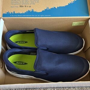 MBT Physiological Footwear